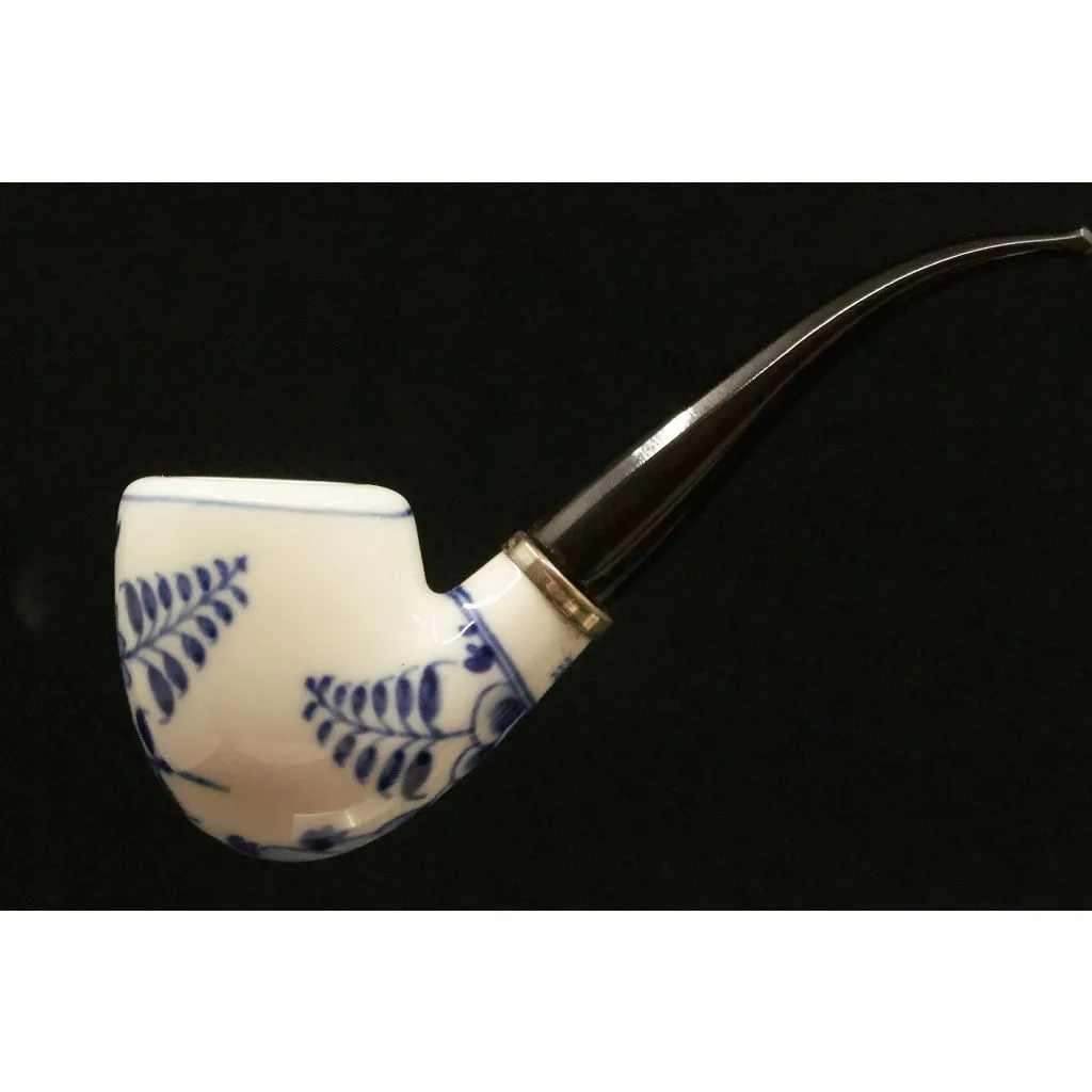 Estate Porcelain Pipe Royal Copenhagen Presmoked